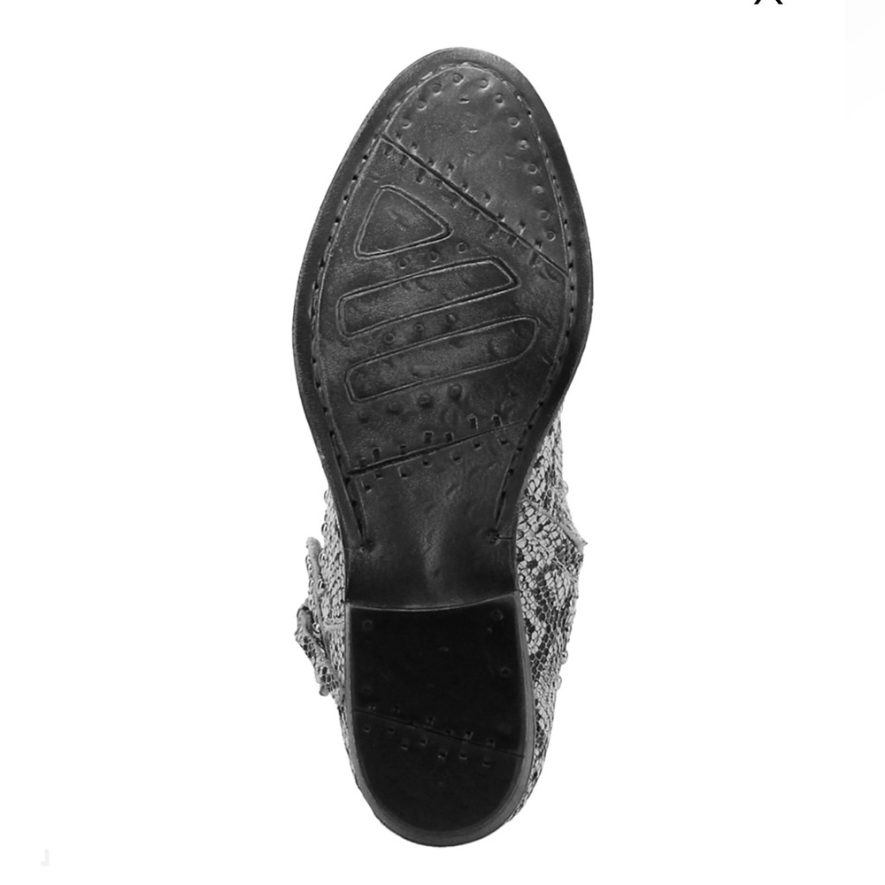 Dingo Clementine Leather Ankle Boots - Picture 14 of 16